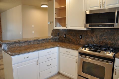 Tiny photo for 4073 W 11770 S, South Jordan, UT 84009 (MLS # 2135692)