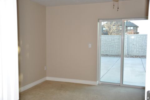 Tiny photo for 4073 W 11770 S, South Jordan, UT 84009 (MLS # 2135692)