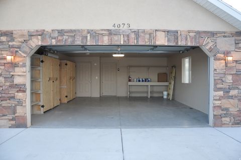 Tiny photo for 4073 W 11770 S, South Jordan, UT 84009 (MLS # 2135692)