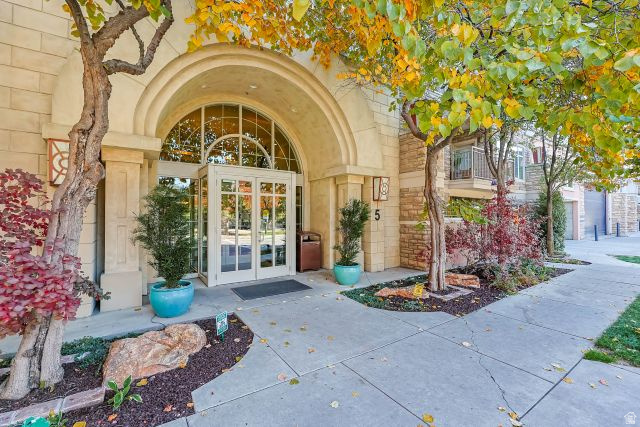 PARC AT GATEWAY - Residential