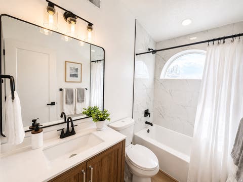 Tiny photo for 26 W 450 N, Orem, UT 84057 (MLS # 2178152)