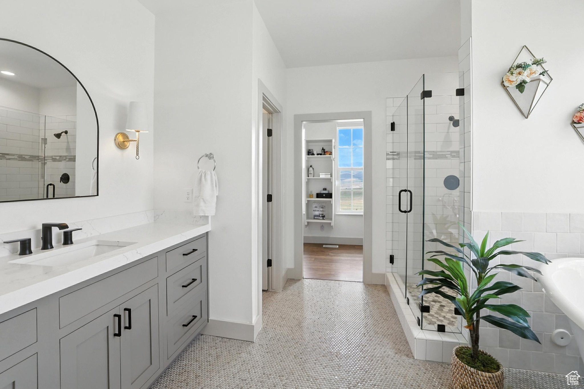 COUNTRY ESTATES SUBDIVISION - Residential