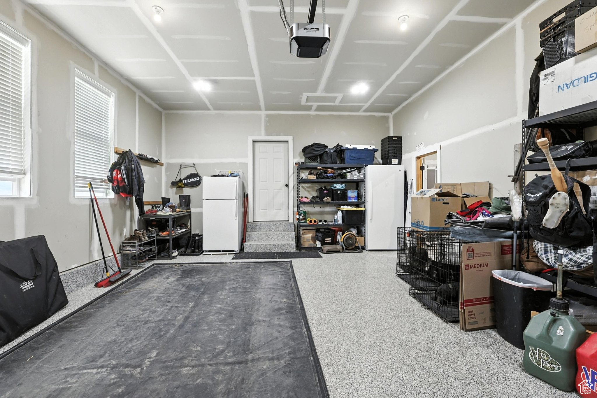 COUNTRY ESTATES SUBDIVISION - Residential