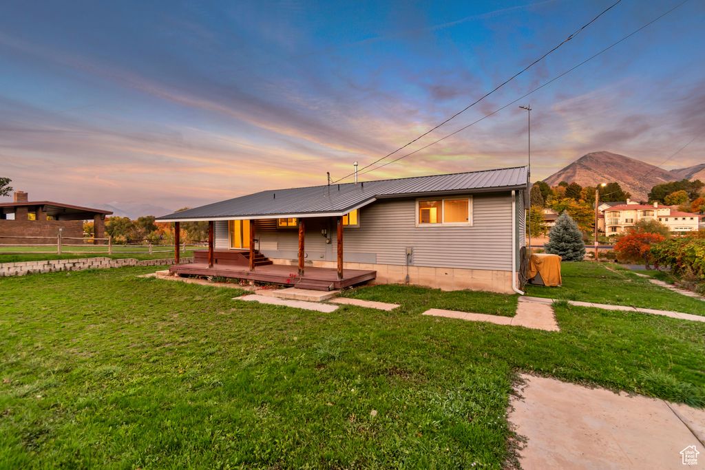 Photo of 390 S SALEM DR, Salem, UT 84653 (MLS # 2119488)