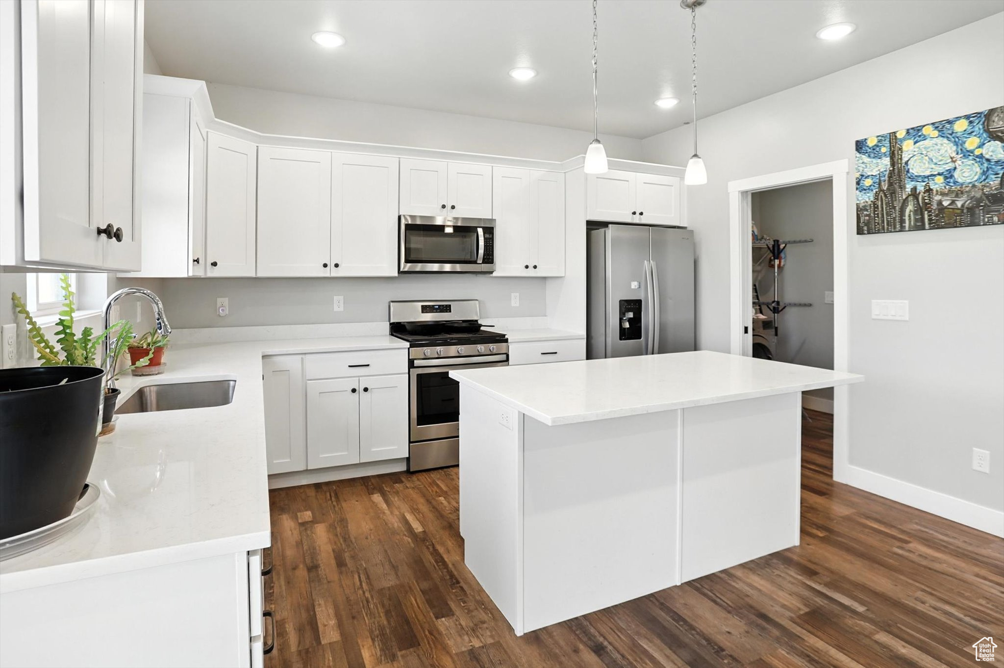 MT STERLING FARMS - Residential
