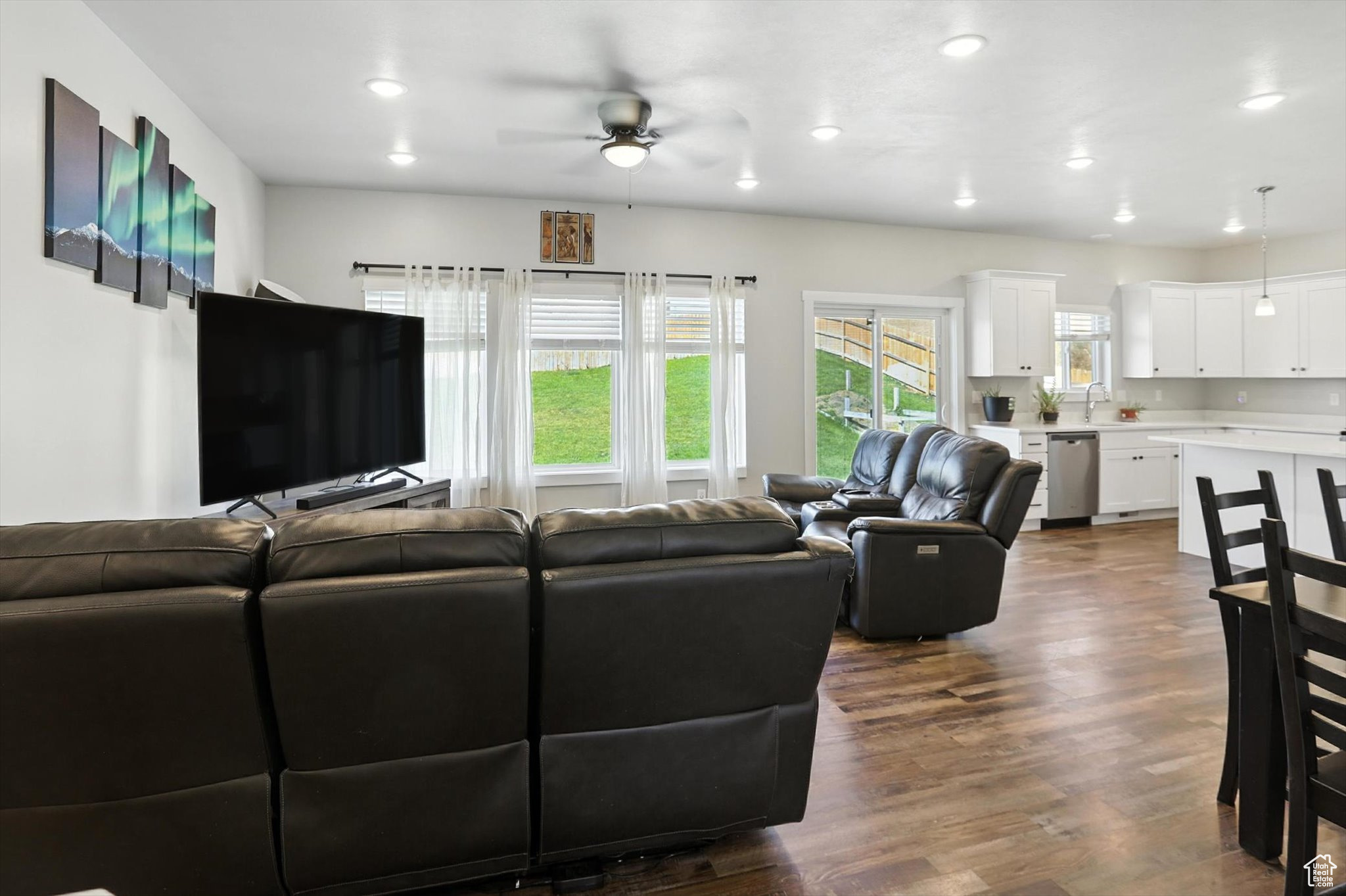 MT STERLING FARMS - Residential