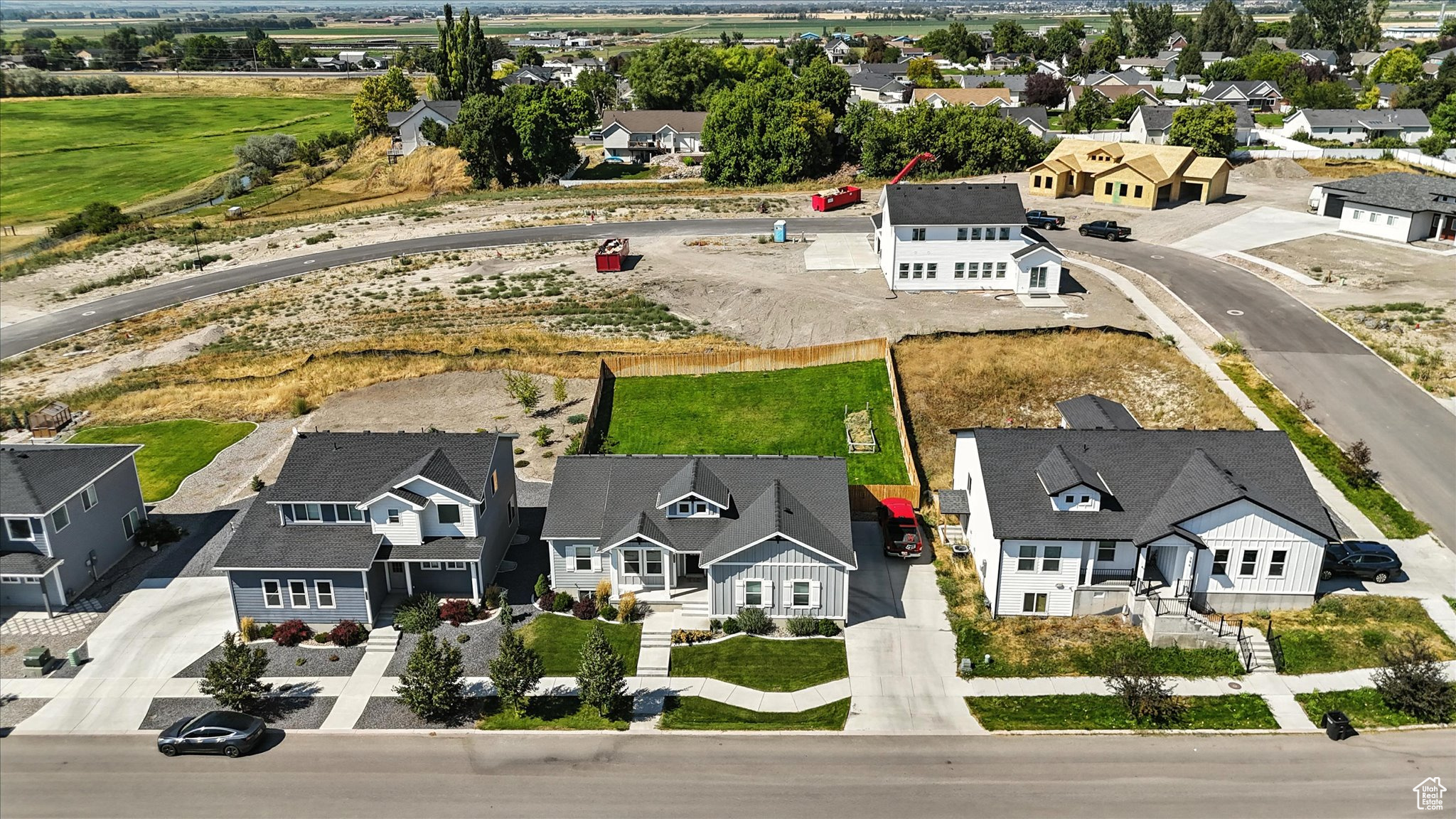 MT STERLING FARMS - Residential