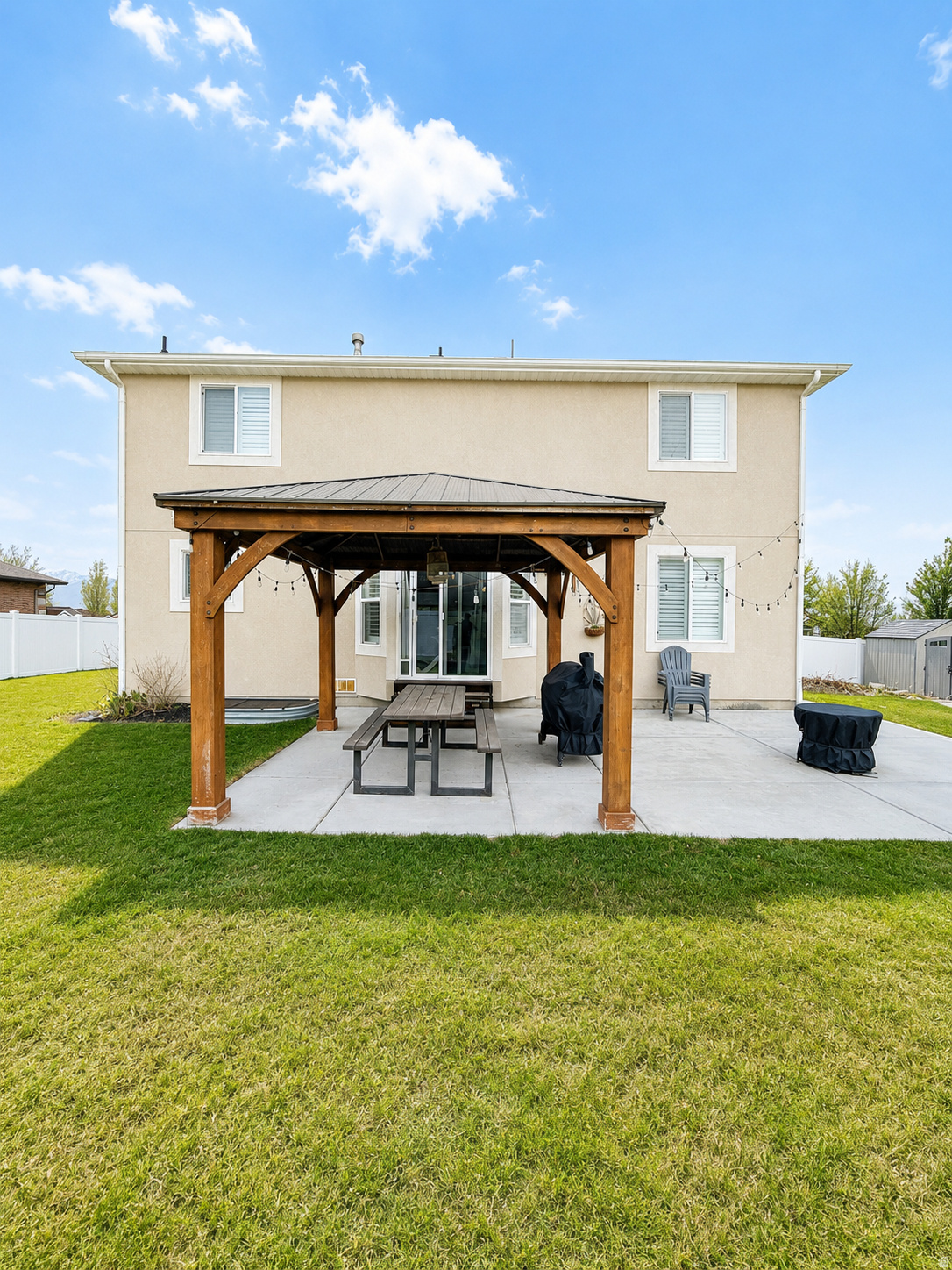 SUNRISE MEADOWS - Residential
