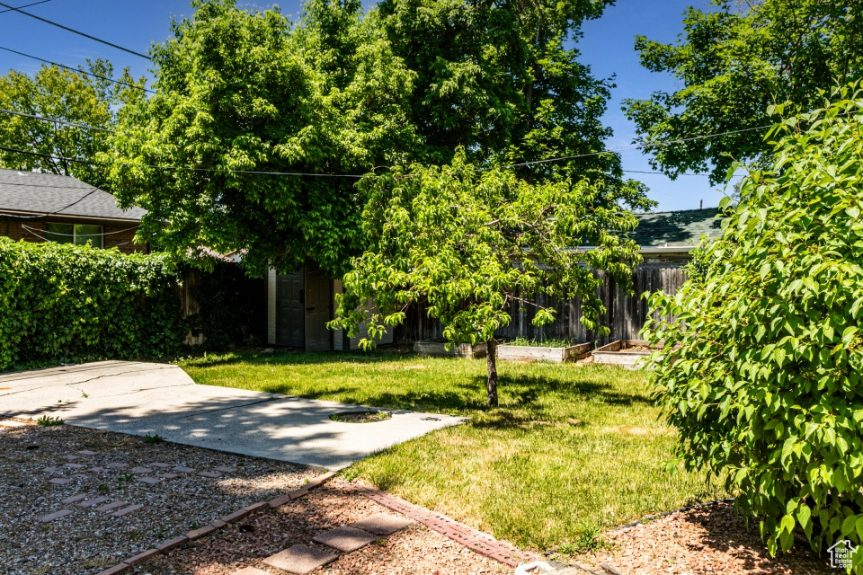 Salt Lake City, Utah 84106, United States, 4 Bedrooms Bedrooms, ,2 BathroomsBathrooms,Residential,Pending,55365