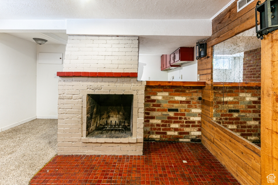 Salt Lake City, Utah 84106, United States, 4 Bedrooms Bedrooms, ,2 BathroomsBathrooms,Residential,Pending,55365