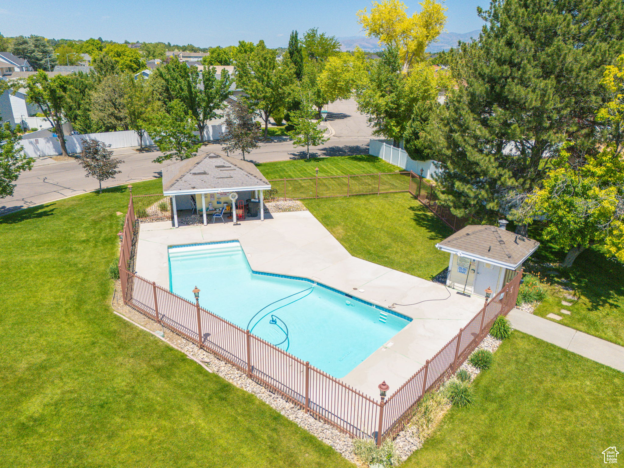 1127 W Monticello Ln, Murray, Utah image 40
