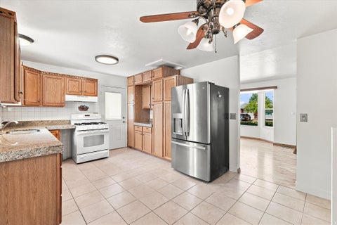 Tiny photo for 4889 W NIAGARA WAY S, Salt Lake City, UT 84118 (MLS # 2180490)