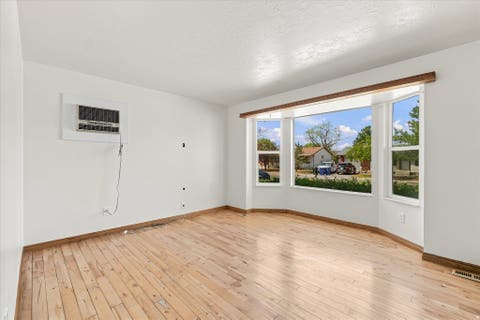 Tiny photo for 4889 W NIAGARA WAY S, Salt Lake City, UT 84118 (MLS # 2180490)