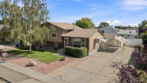 Tiny photo for 4889 W NIAGARA WAY S, Salt Lake City, UT 84118 (MLS # 2180490)
