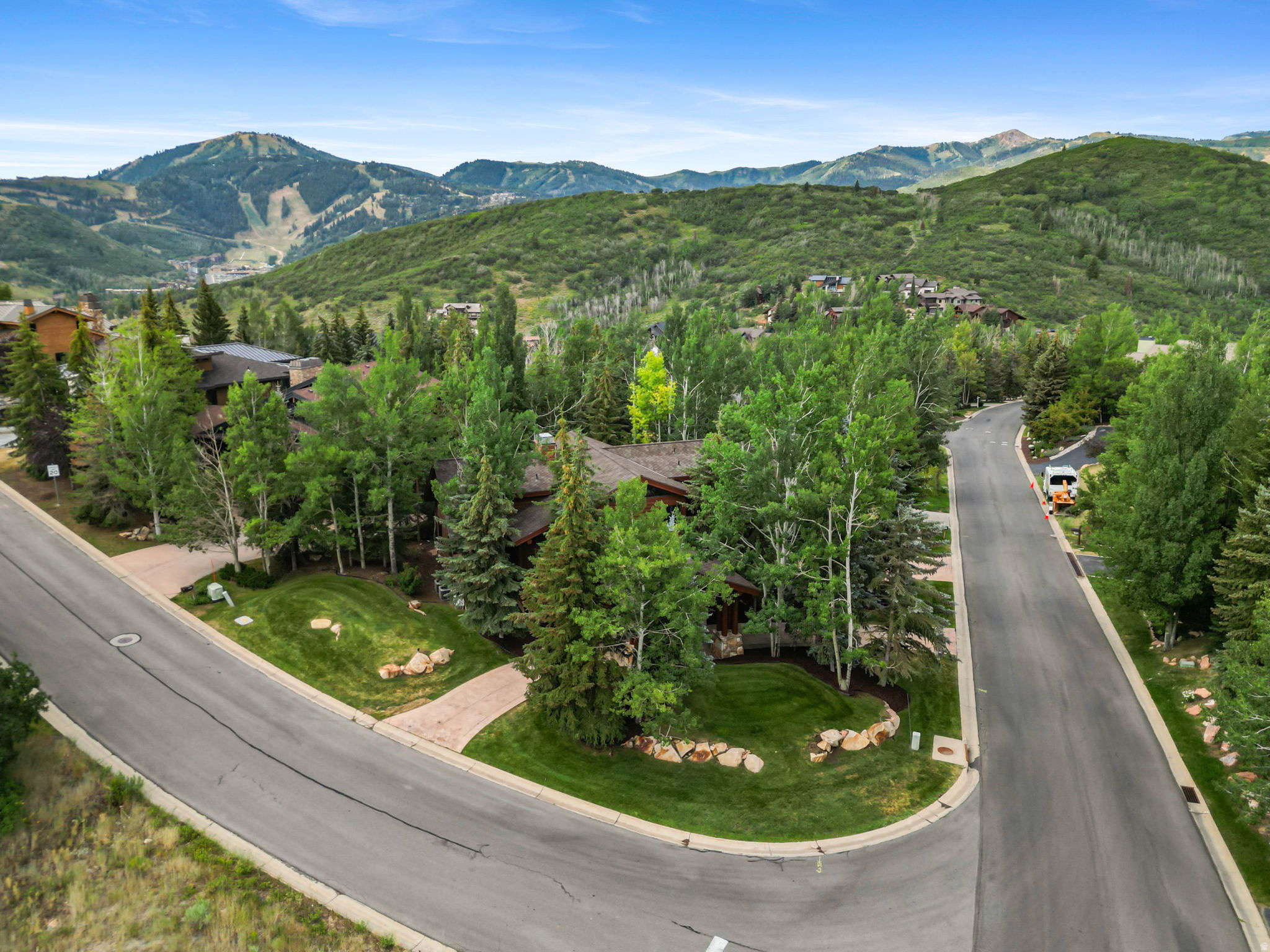 OAKS AT DEER VALLEY - Residential