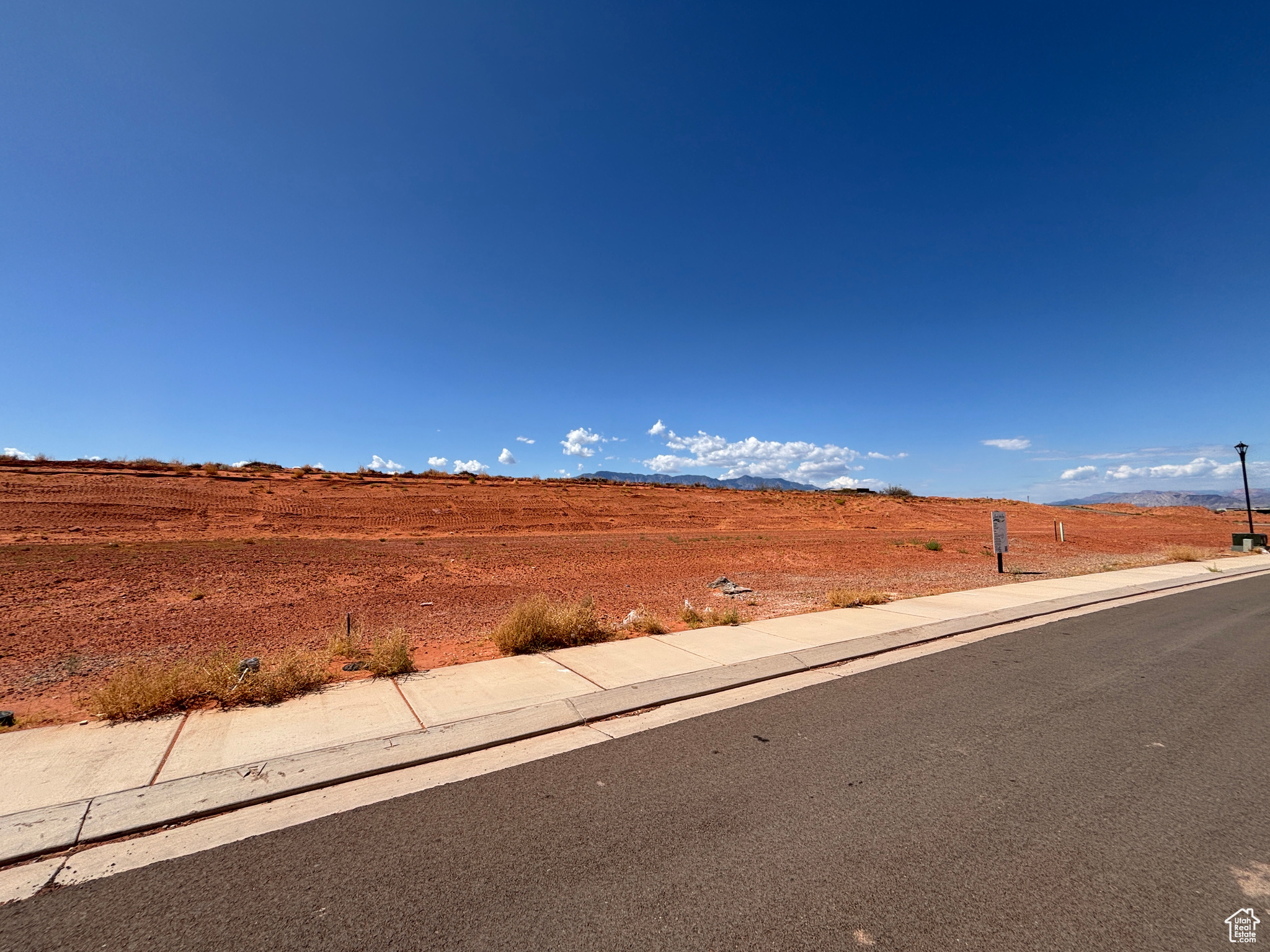 ESTATES AT SAND HOLLOW - Land