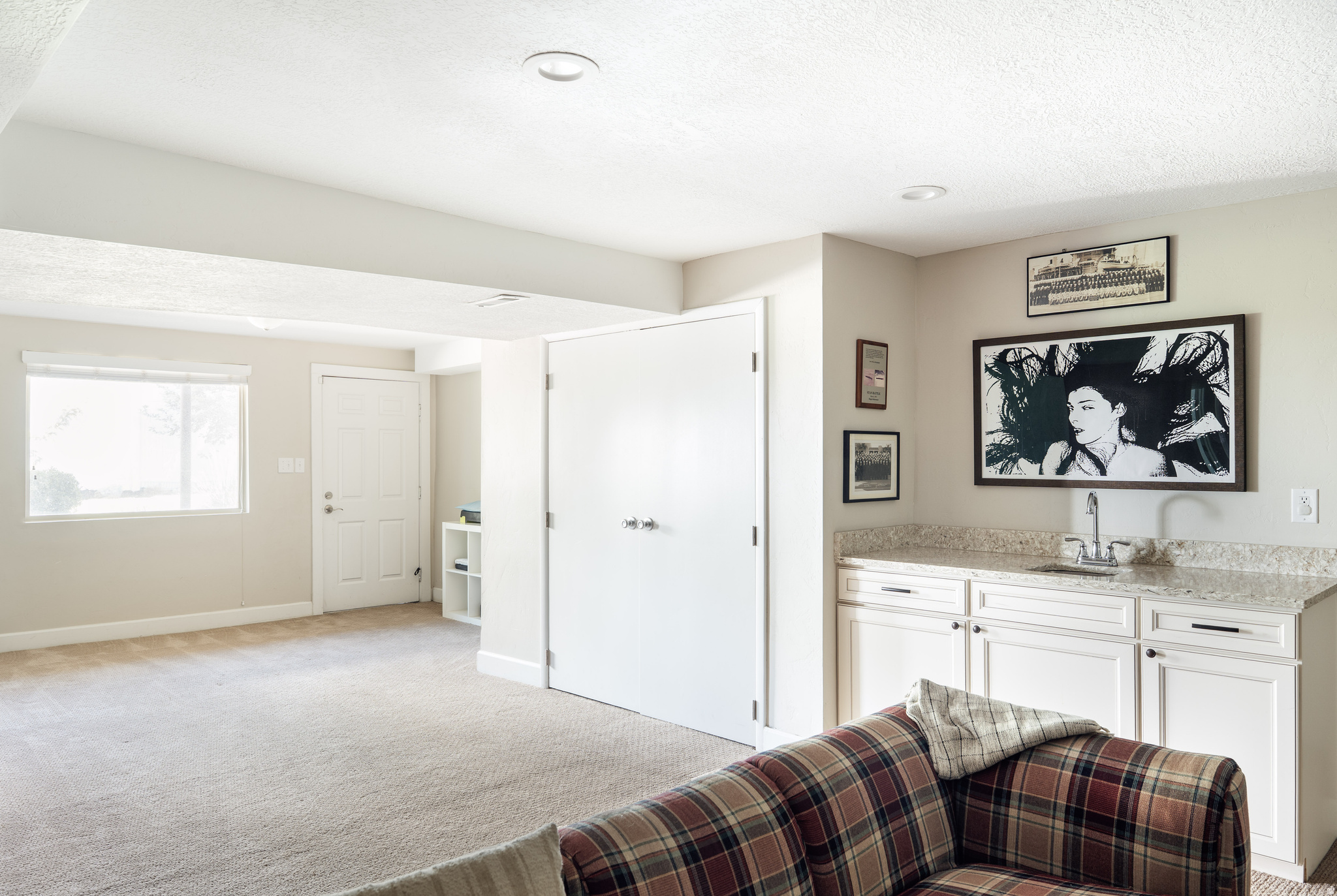 CREEKSIDE - Residential