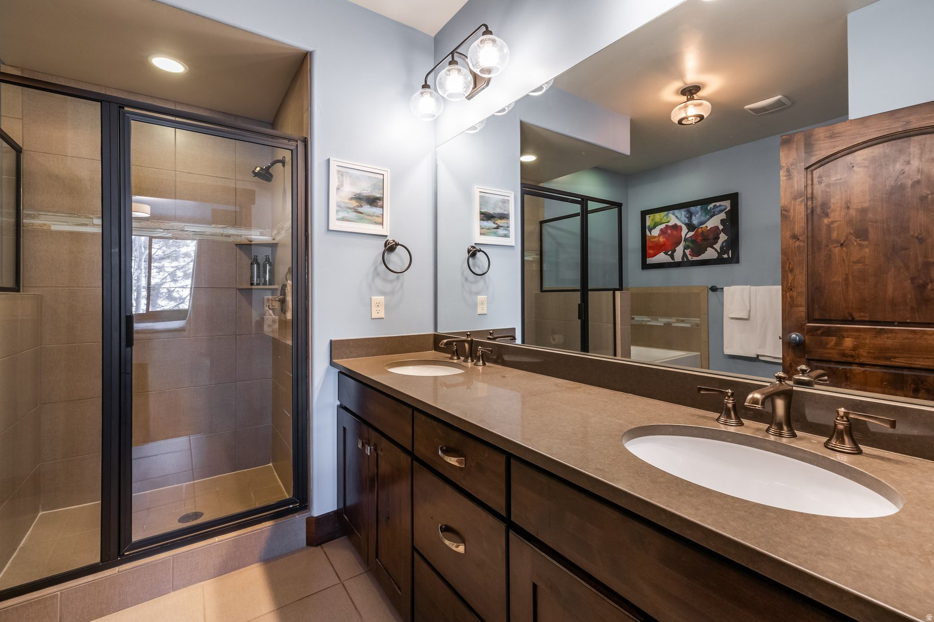 BLACK ROCK RIDGE - Residential