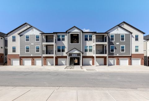 Condo For Sale - 855 N Pugh Ln #N302<br/> Saratoga Springs, UT 84045