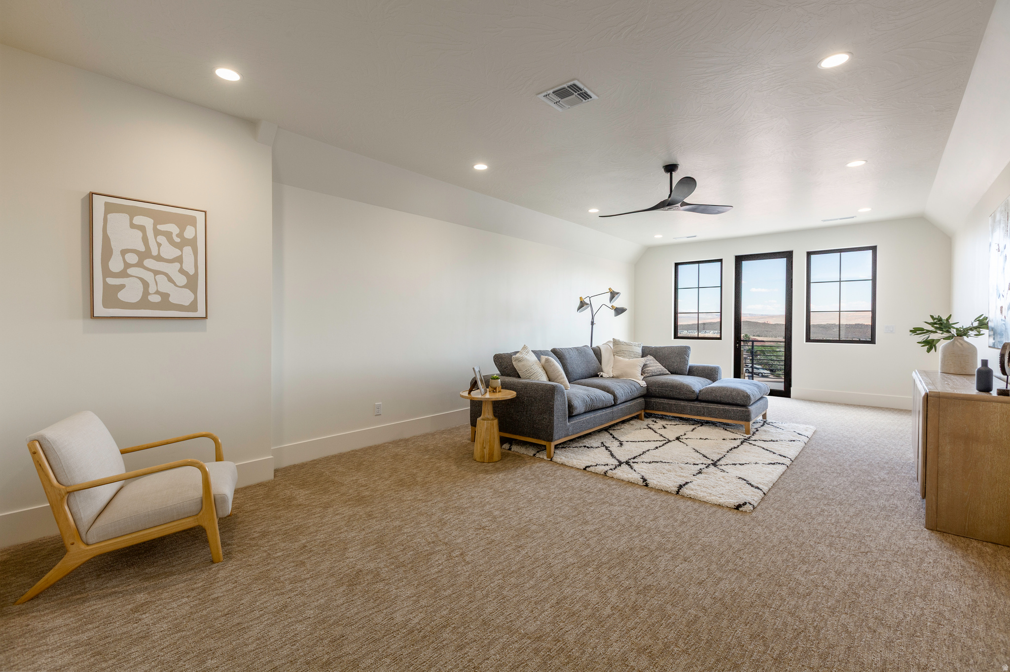 ESTATES AT BURKSPRINGS - Residential