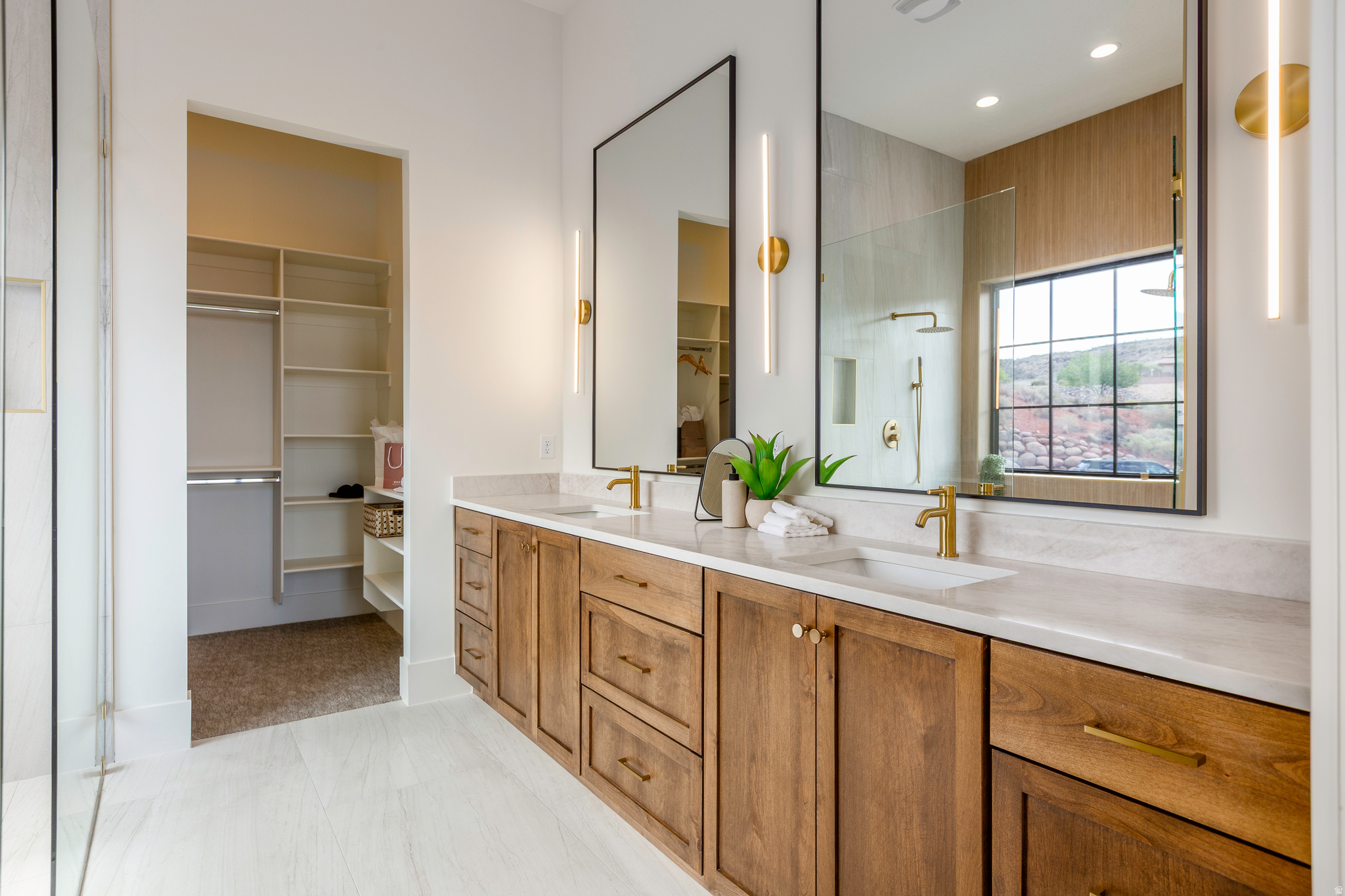 ESTATES AT BURKSPRINGS - Residential