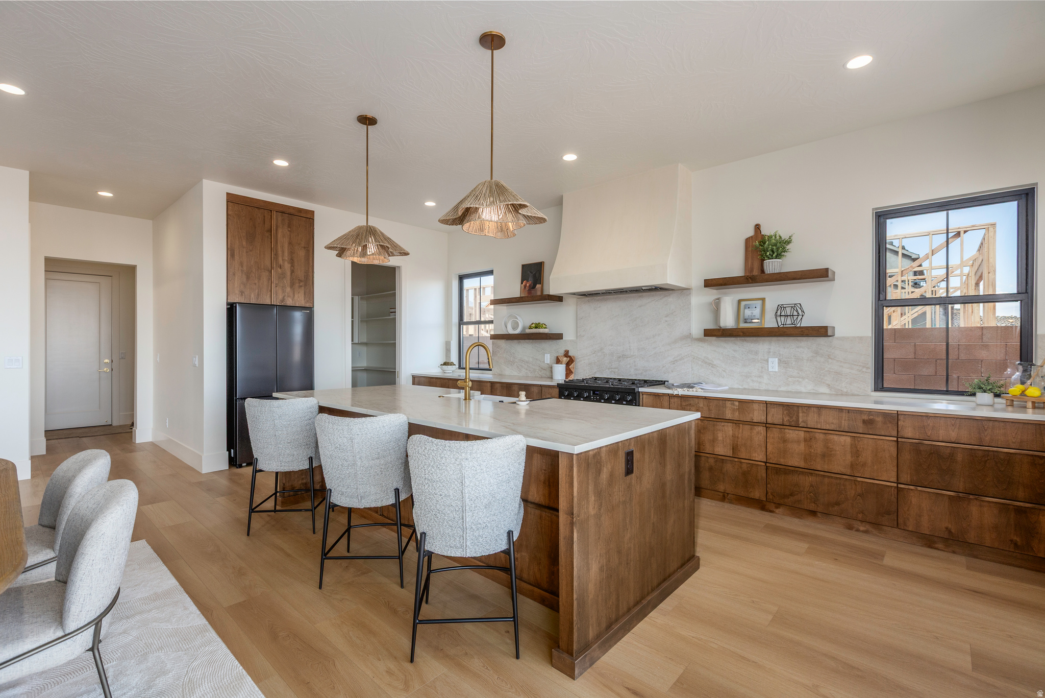ESTATES AT BURKSPRINGS - Residential