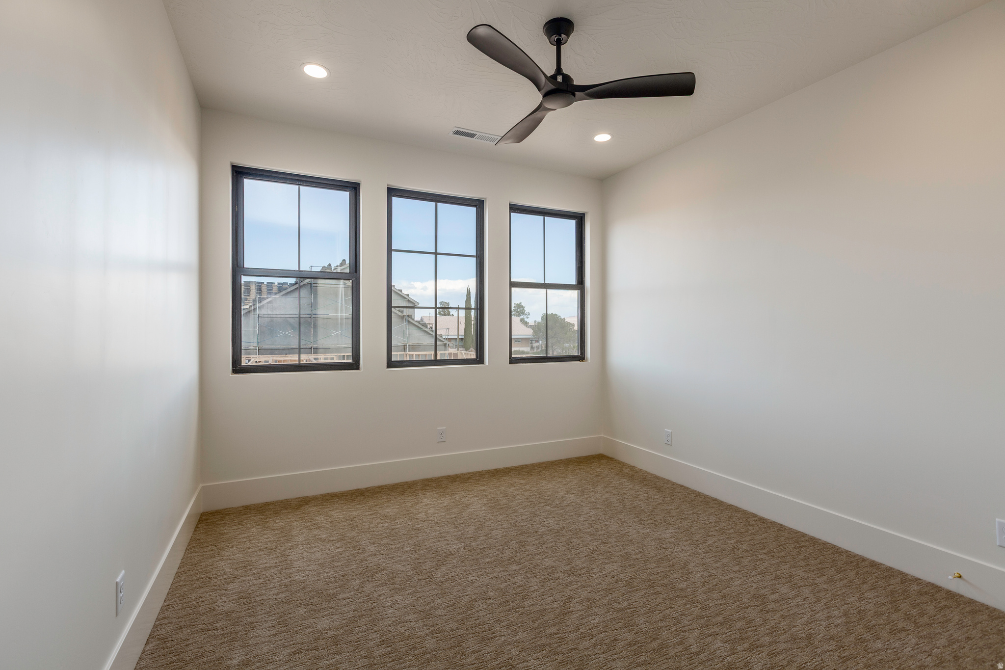 ESTATES AT BURKSPRINGS - Residential