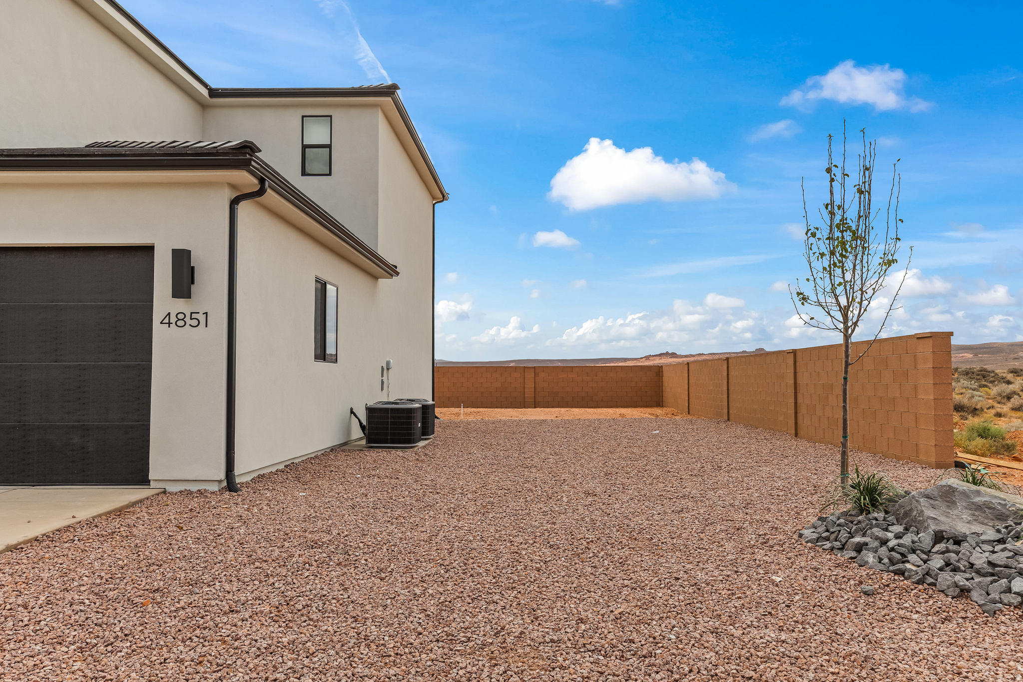 RED SANDS - Residential