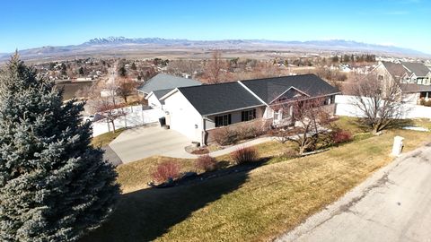 Tiny photo for 117 N 500 E, Richmond, UT 84333 (MLS # 2135460)