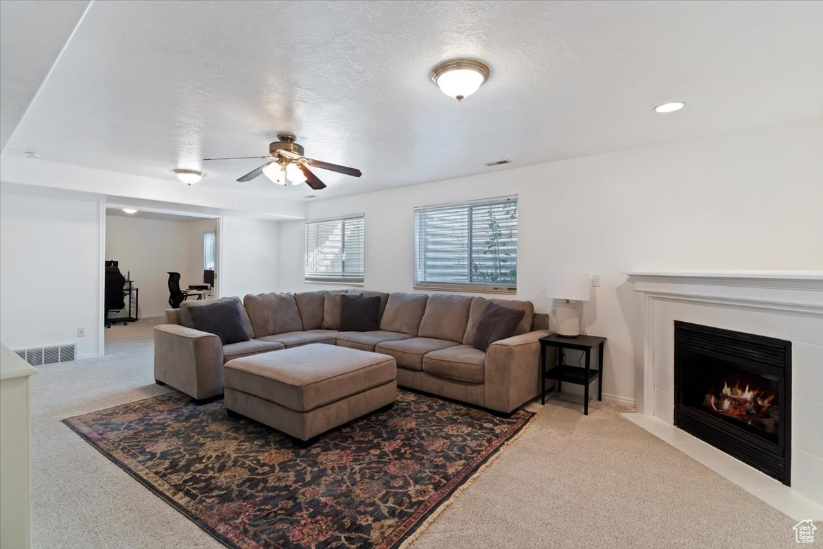 CENTERVILLE COMMONS - Residential