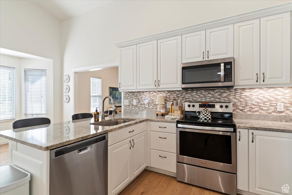 CENTERVILLE COMMONS - Residential