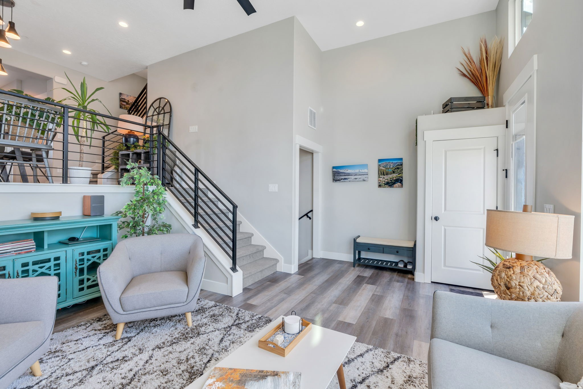 DAYBREAK - Residential