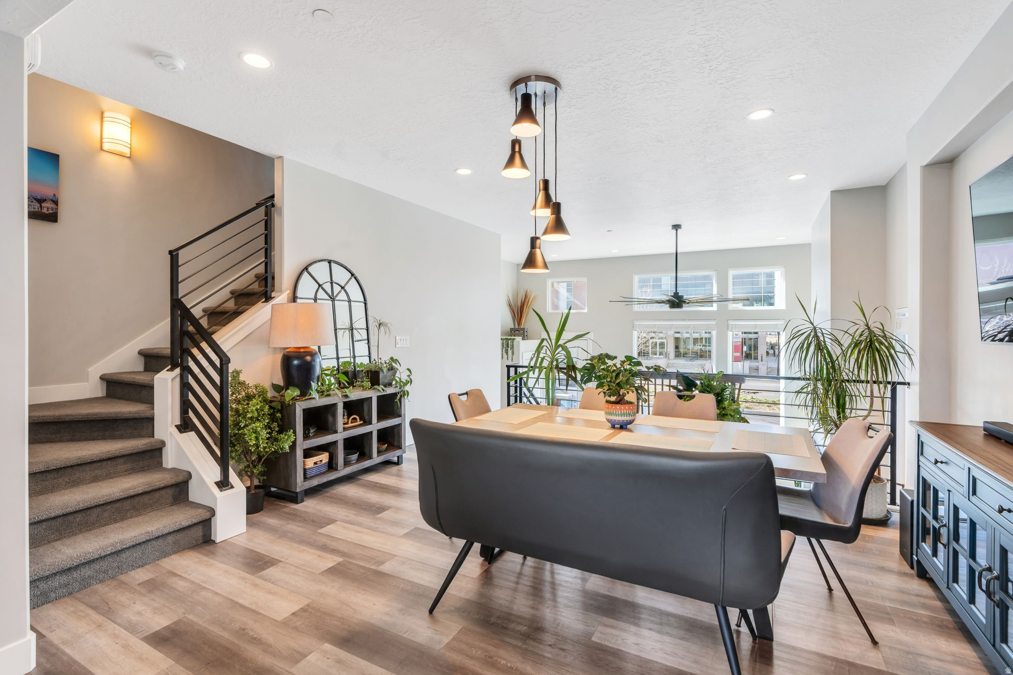 DAYBREAK - Residential