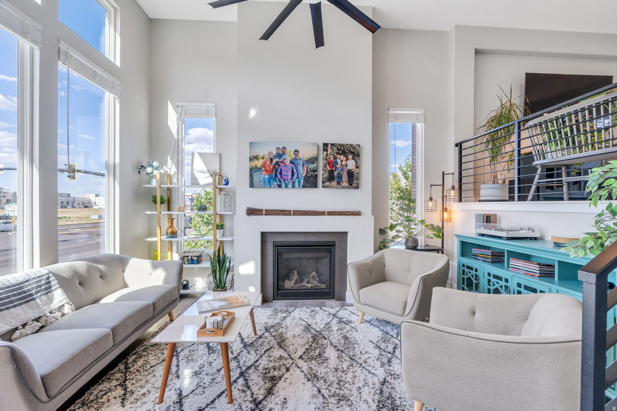 DAYBREAK - Residential