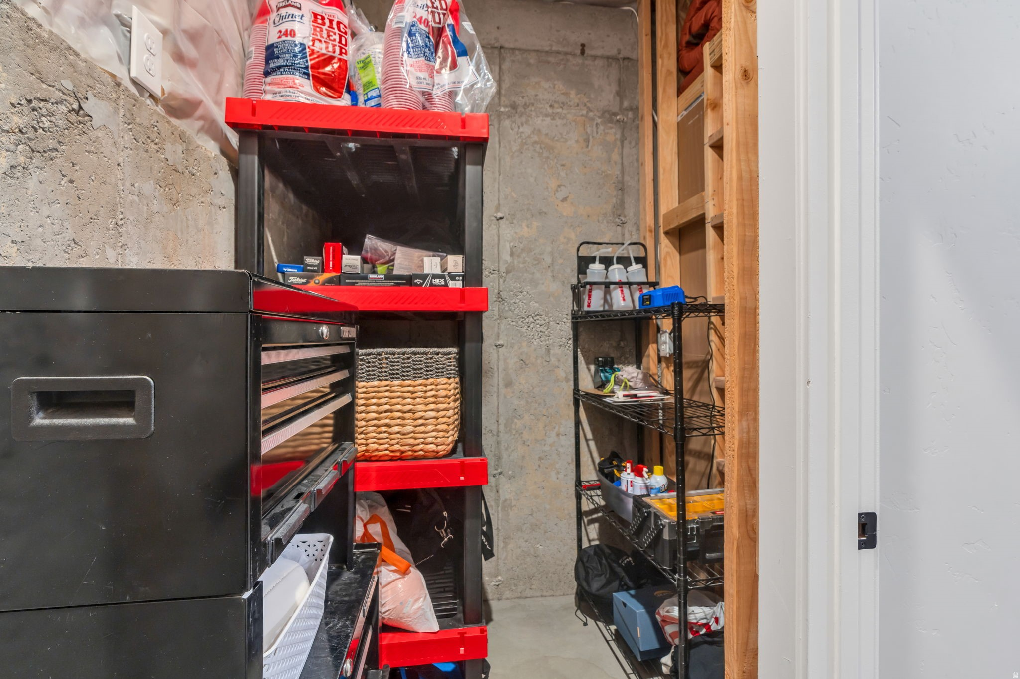 DAYBREAK - Residential