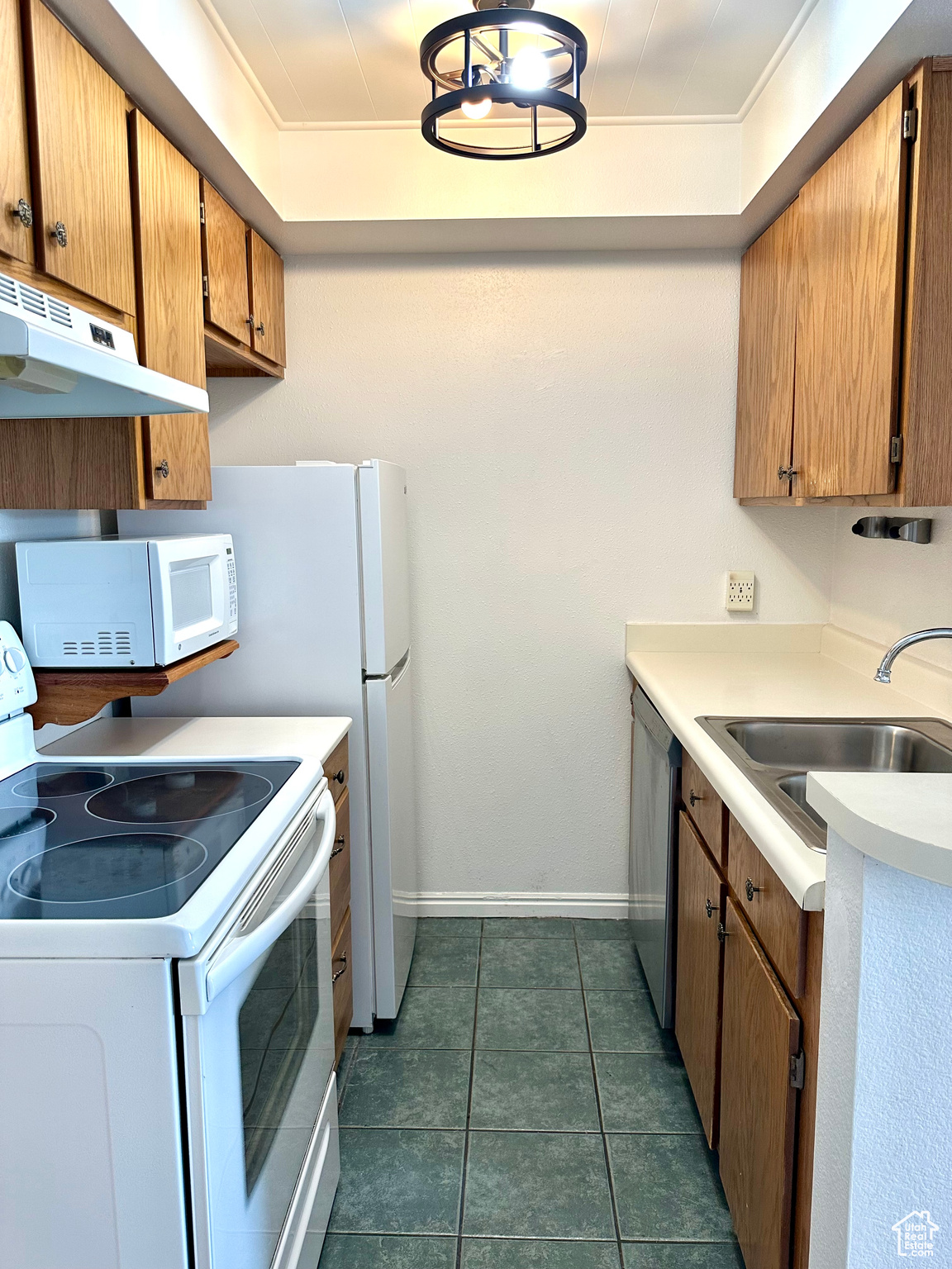 HILL CREEK - Residential