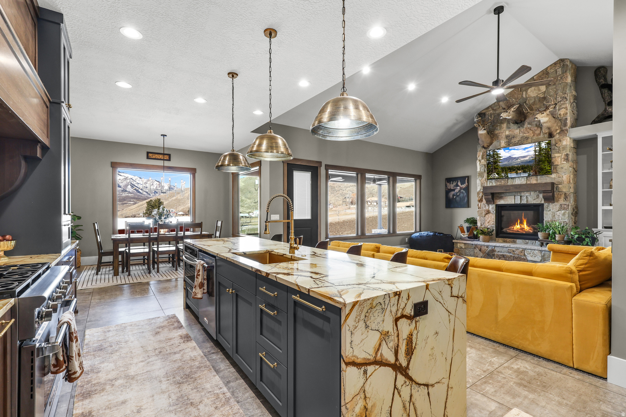 SEGO LILY HILL PRUD - Residential