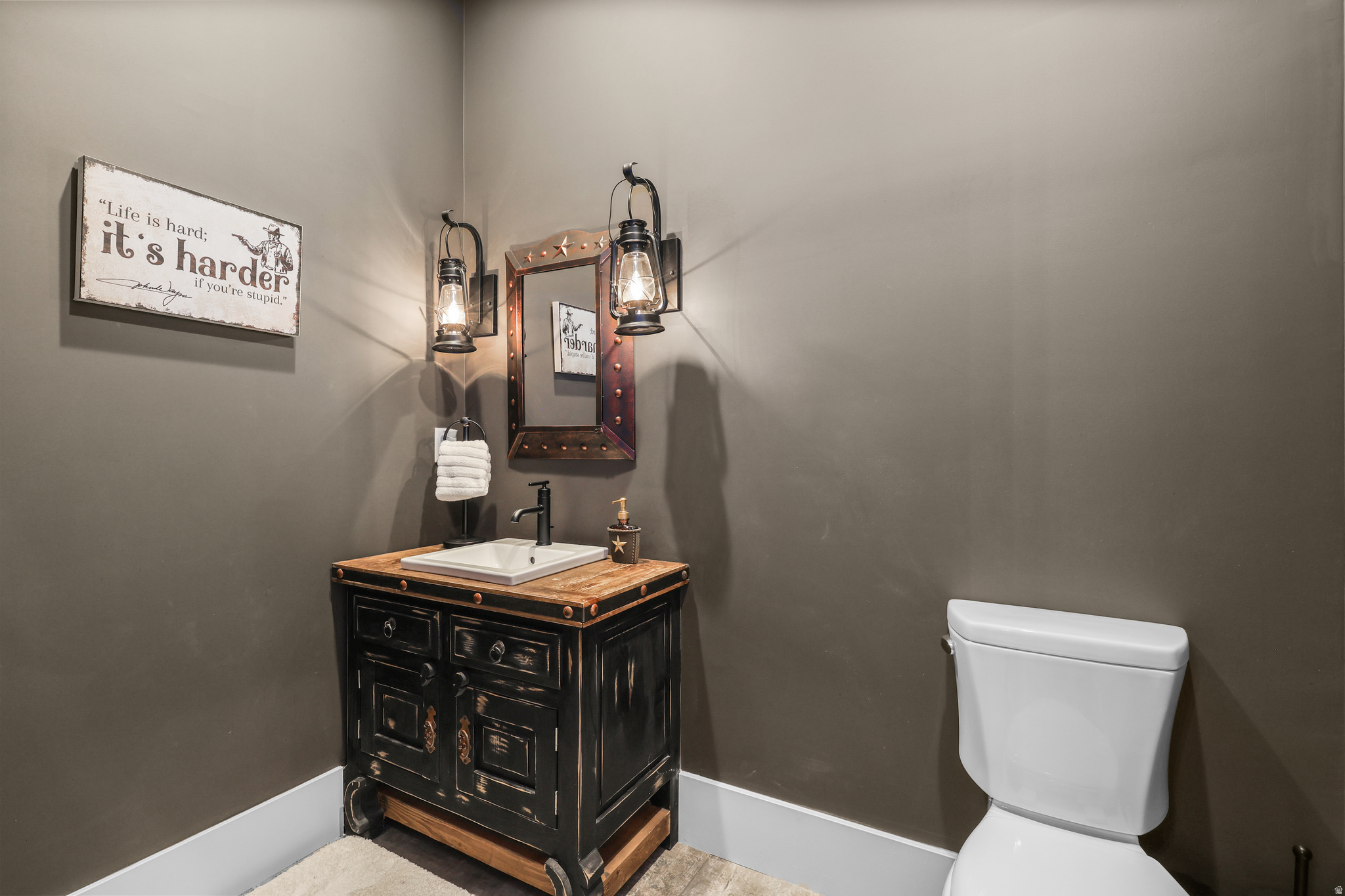 SEGO LILY HILL PRUD - Residential