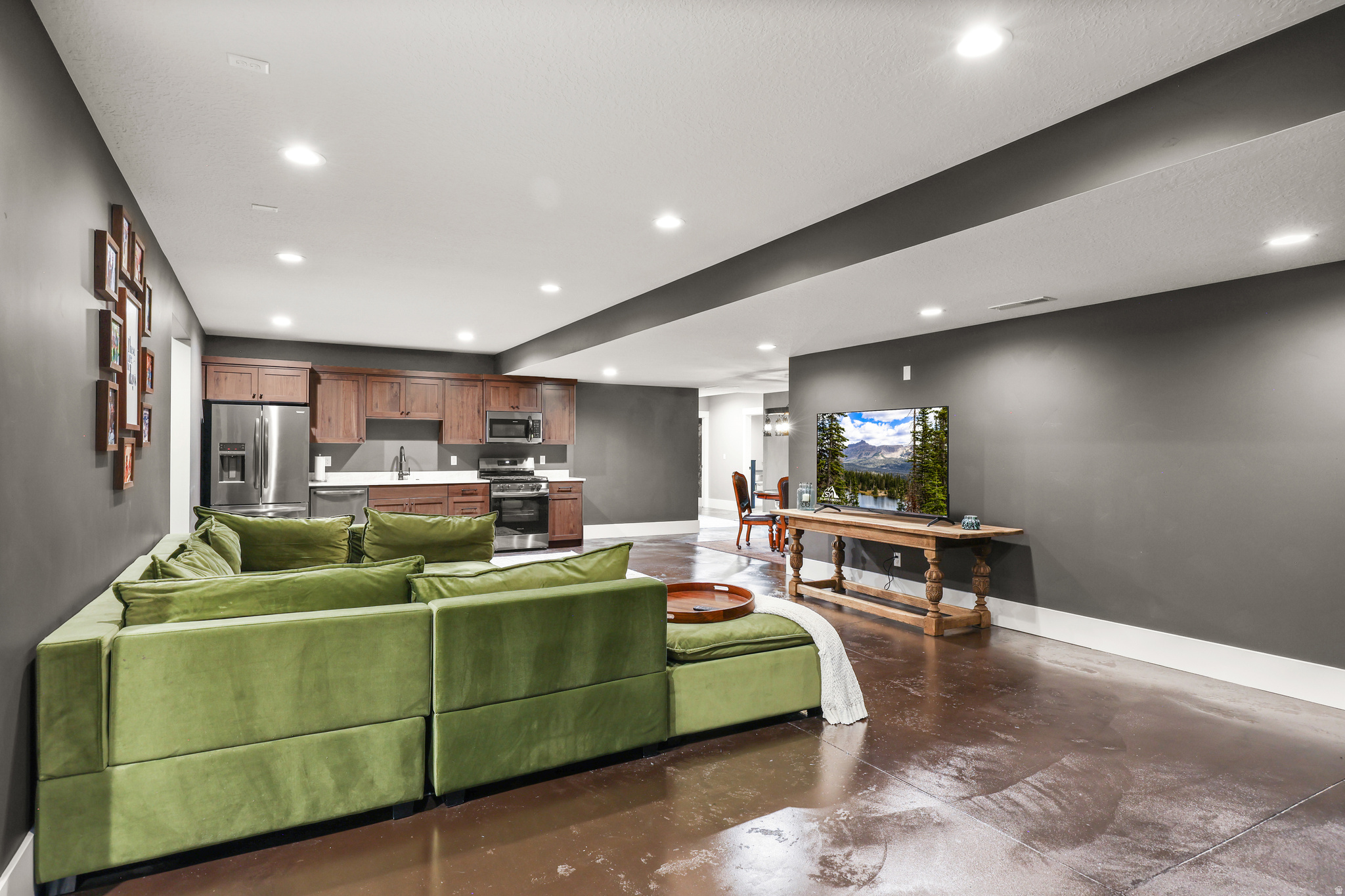 SEGO LILY HILL PRUD - Residential