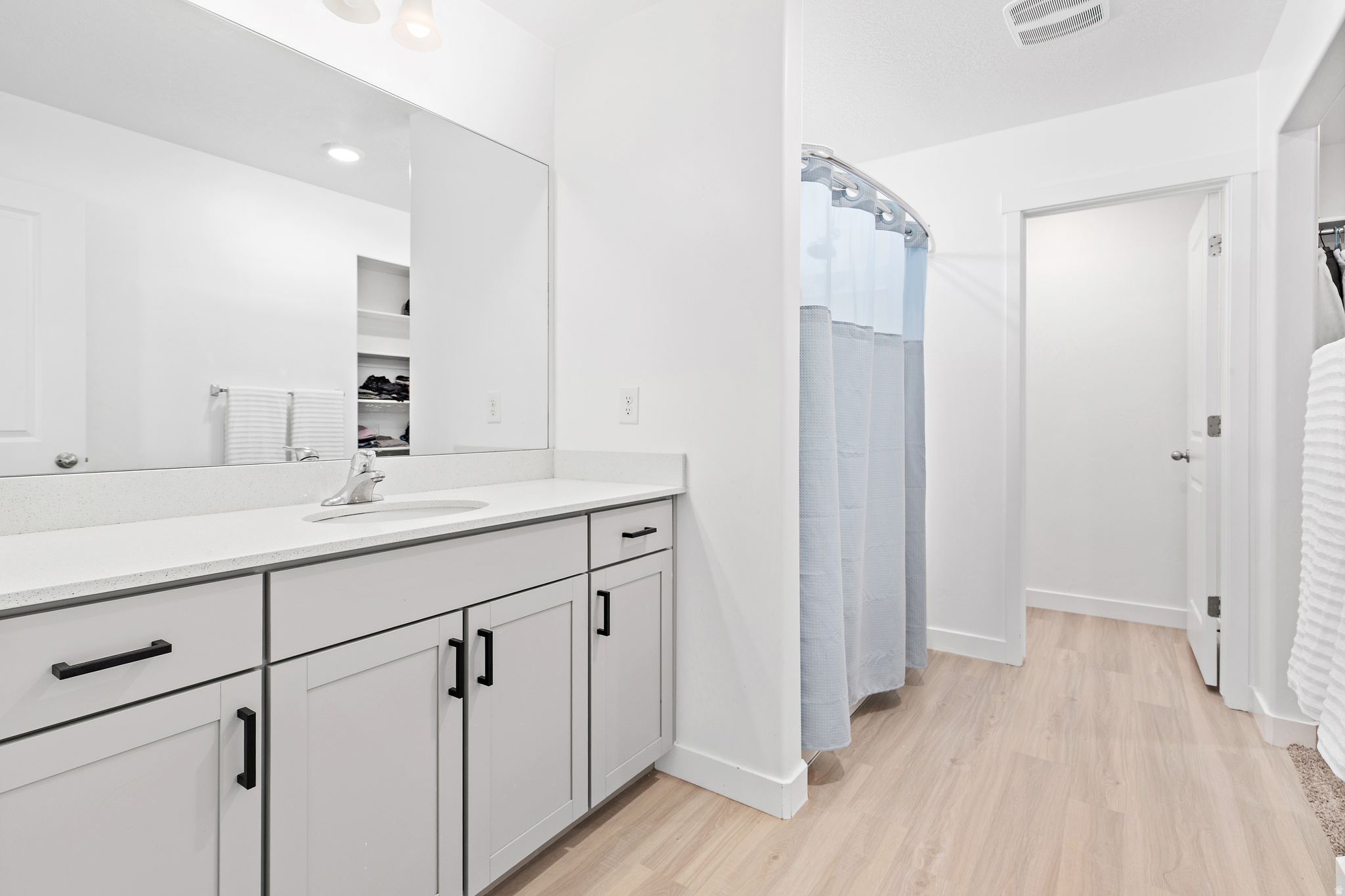 SPRING RANCH - Residential