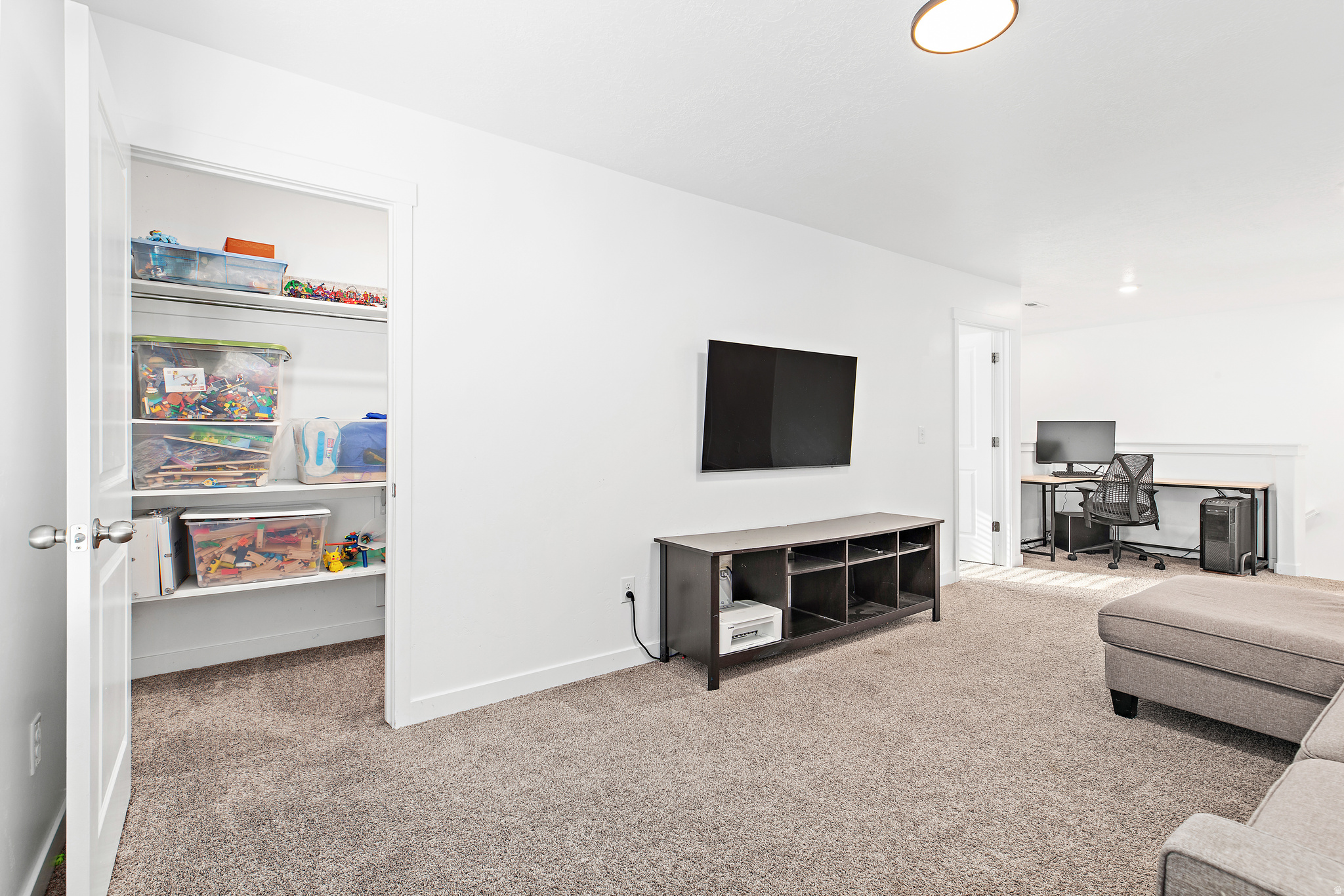 SPRING RANCH - Residential