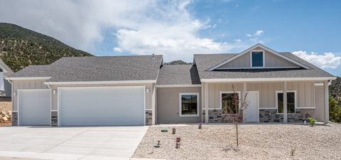 Tiny photo for 1152 E SMOKEY WAY, Cedar City, UT 84721 (MLS # 2129460)