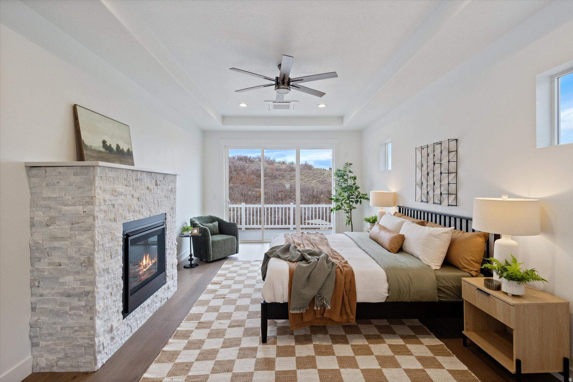 HIDDEN CANYON - Residential