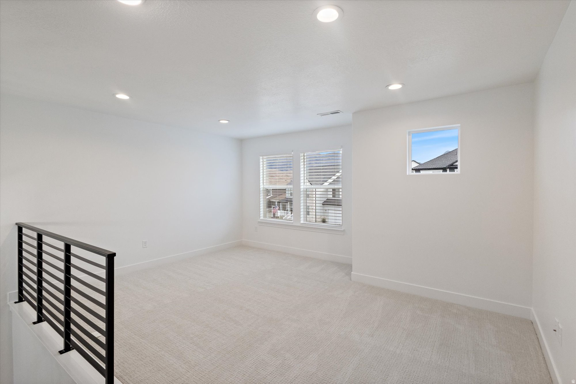 HIDDEN CANYON - Residential