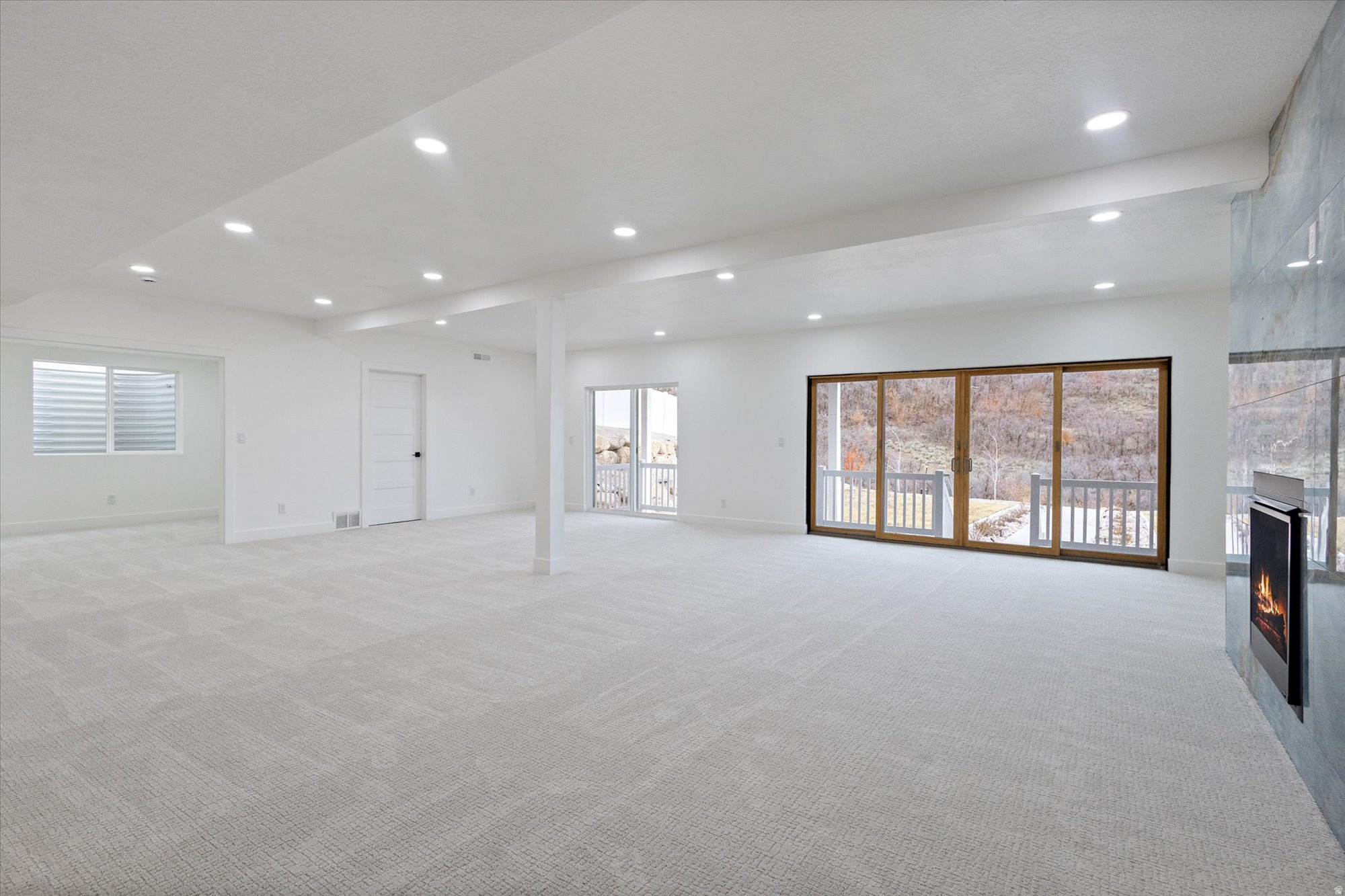 HIDDEN CANYON - Residential