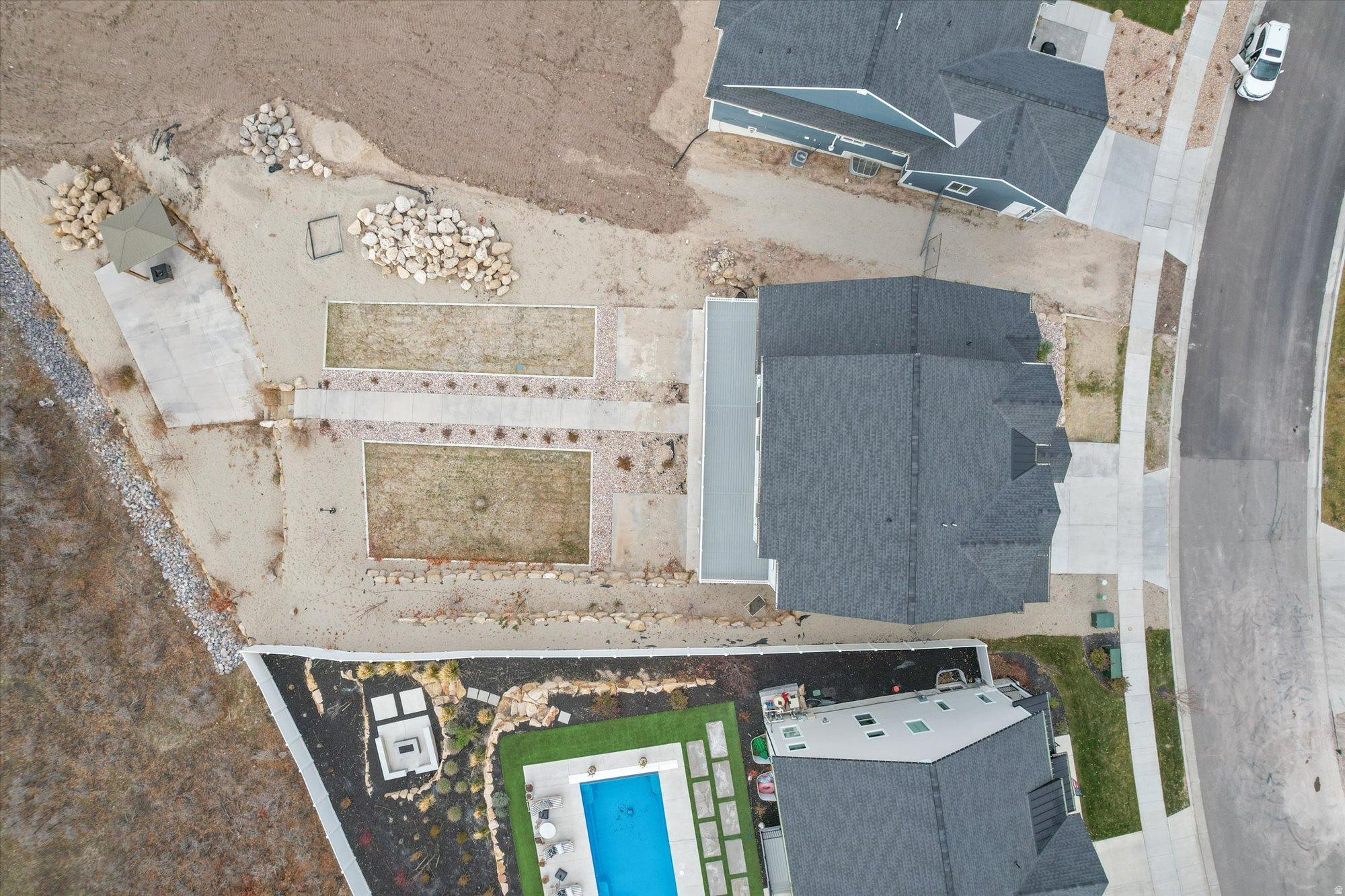 HIDDEN CANYON - Residential