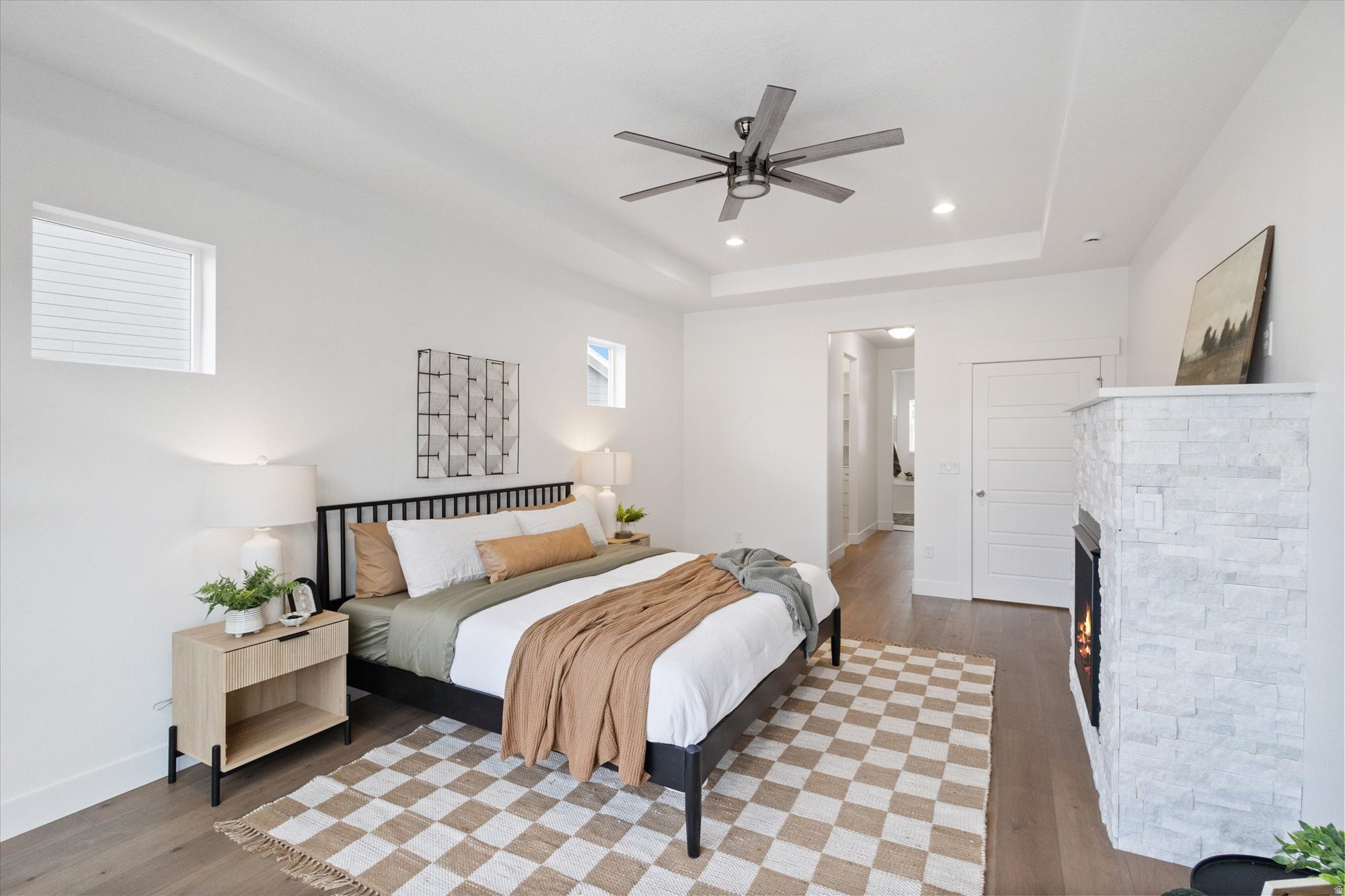 HIDDEN CANYON - Residential