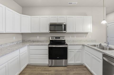 Tiny photo for 1838 W 300 S #B, Mapleton, UT 84664 (MLS # 2156586)