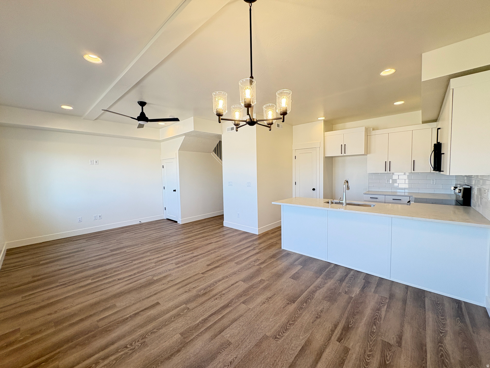 SALT GRASS - Residential
