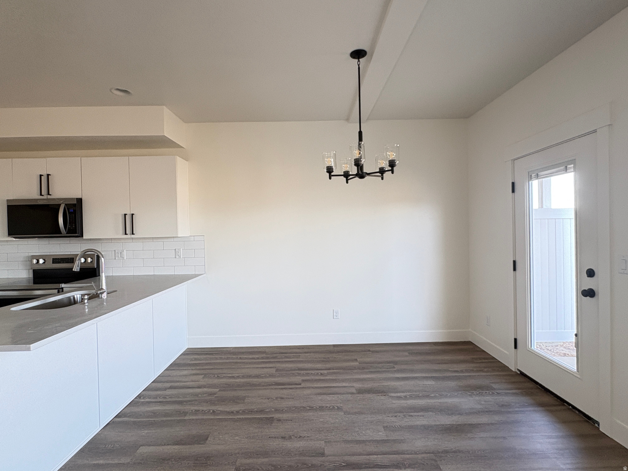 SALT GRASS - Residential